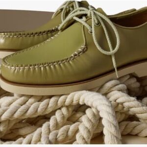 Sperry Olive Green Leather Boat Shoes – Classic Meets Modern